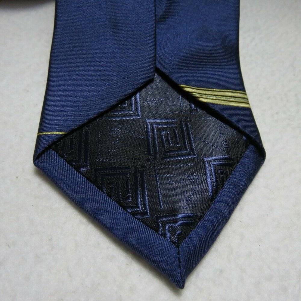 FRANK LLOYD Tie Fireplace Relief Hollyhock House 100% Silk Blue Abstract - Picture 6 of 9